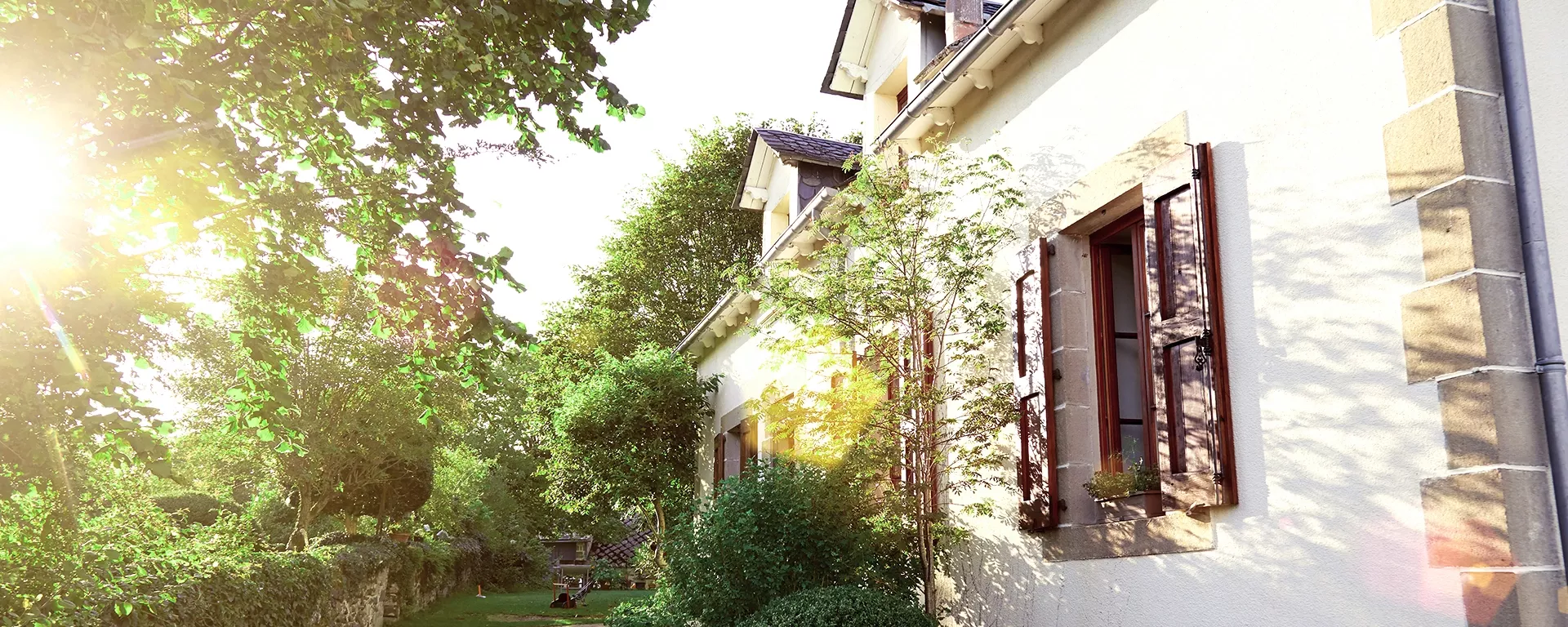 csm-header-fassadenfarben-1920x768-b871ee7171